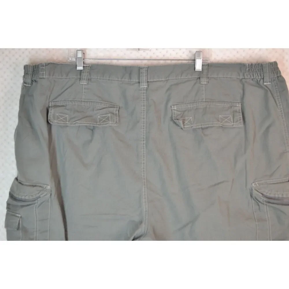 King Size Men's 52 Grey Cargo High Rise 13 inch Shorts